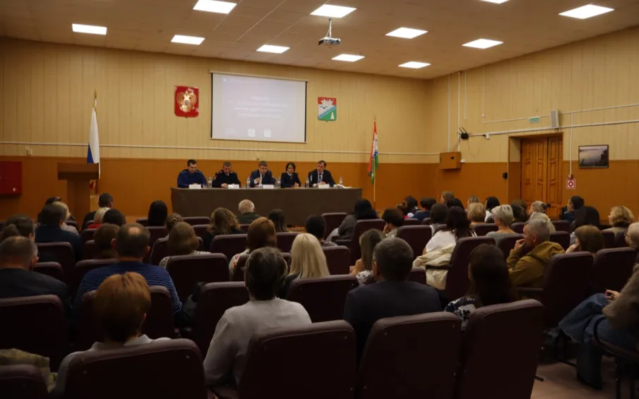 Управлением проведен антикоррупционный семинар в Администрации Краснобаковского муниципального округа